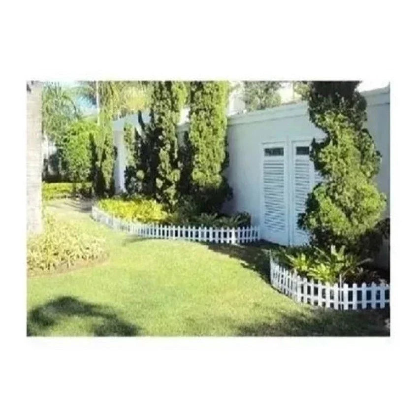 Kit com 24 Cercas Plásticas Decorativas para Jardim Inglês