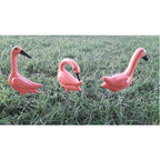 Enfeite de Jardim - Kit com 3 Flamingos em Cerâmica