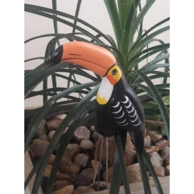 Tucano de Decoração para Jardim